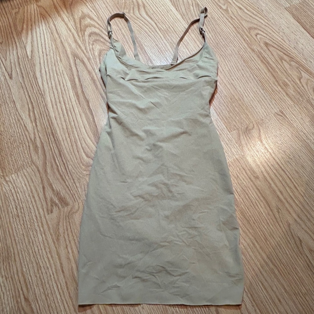 Flexees‎ by Maidenform Nude Shapewear Slip Dress Bodysuit Tan Small 83053
